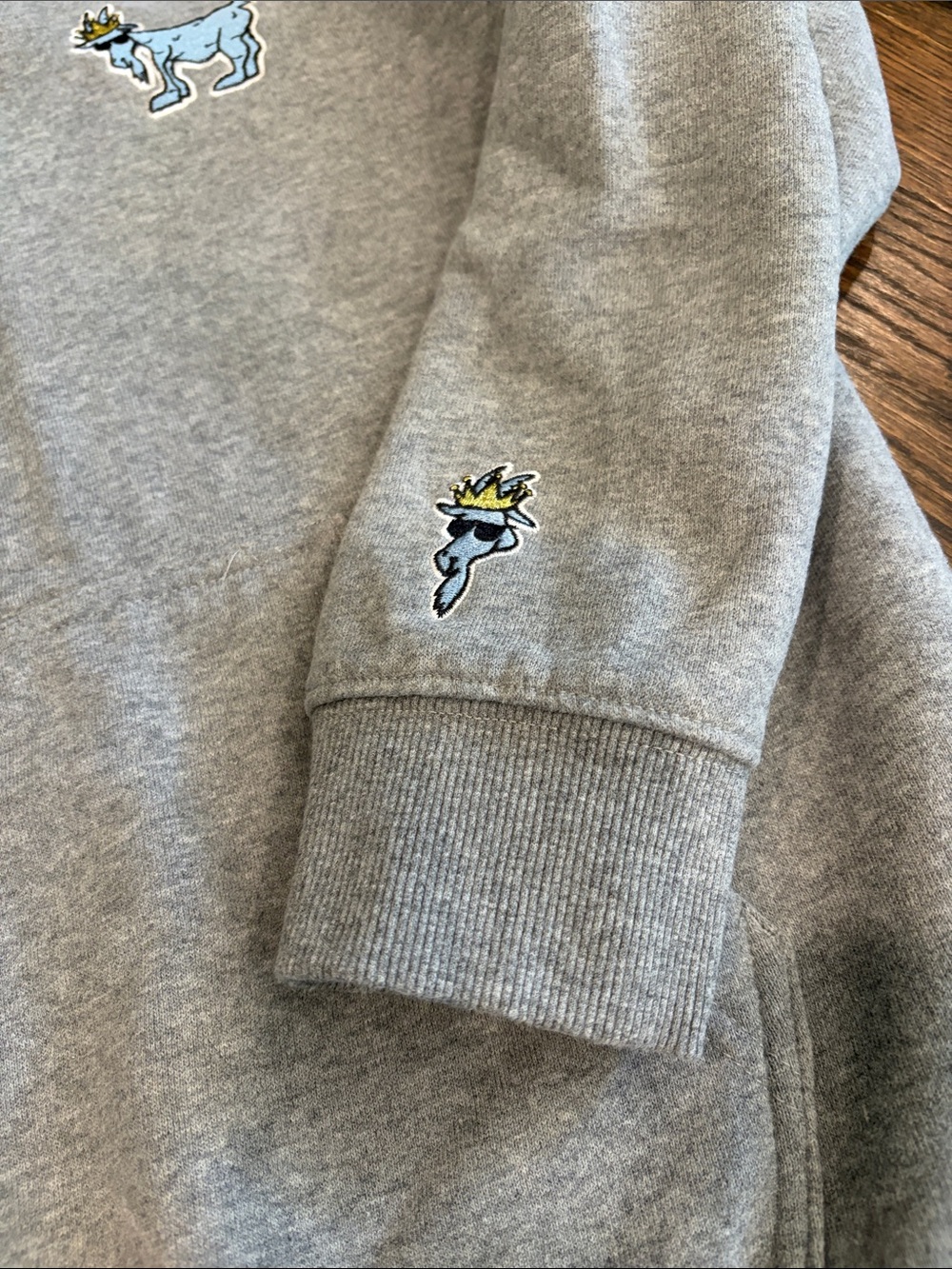 Goat USA Boys Grey Hoodie Size XL - Picture 5 of 7